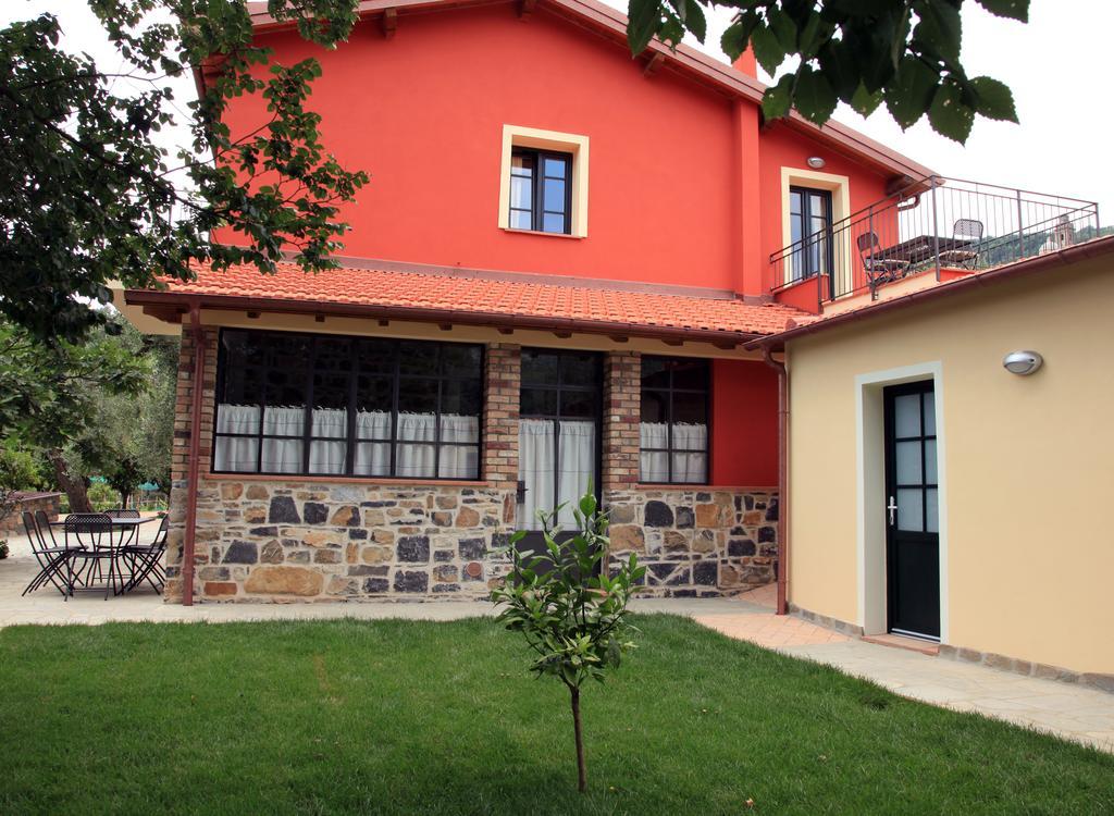 Agriturismo Ada Musso Ss Diano Borello Exteriör bild