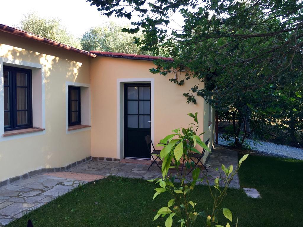 Agriturismo Ada Musso Ss Diano Borello Exteriör bild